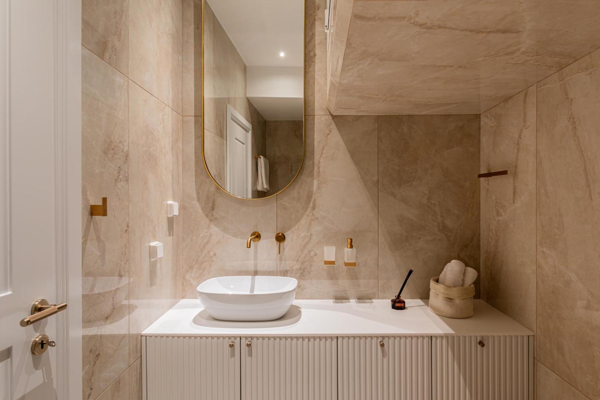 Elegant Apartment A Breath Away From The Acropolis Athena Bagian luar foto