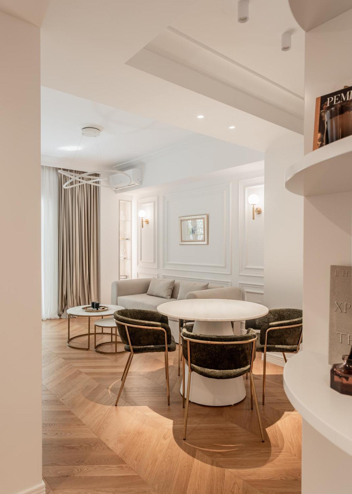 Elegant Apartment A Breath Away From The Acropolis Athena Bagian luar foto