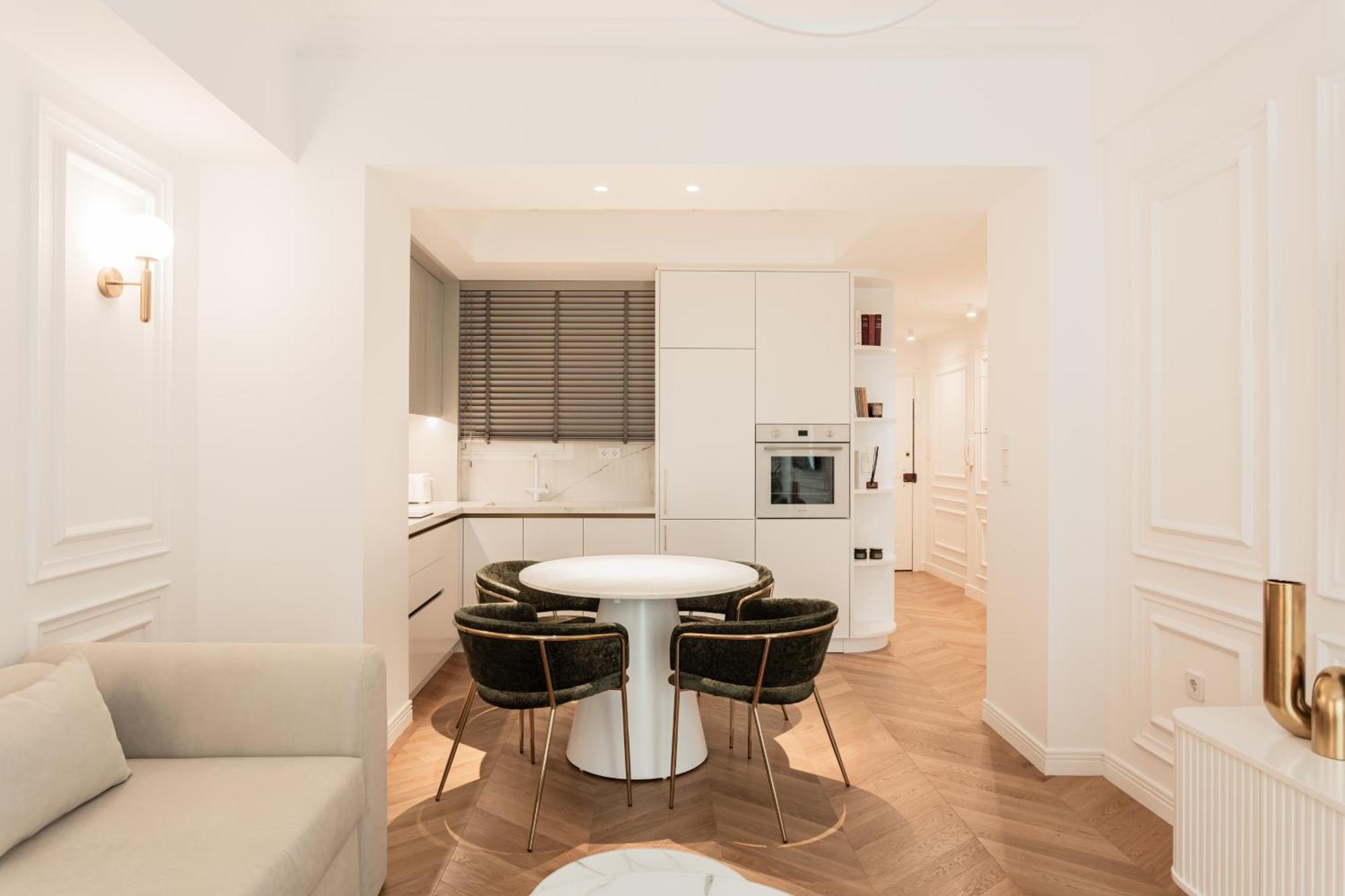 Elegant Apartment A Breath Away From The Acropolis Athena Bagian luar foto