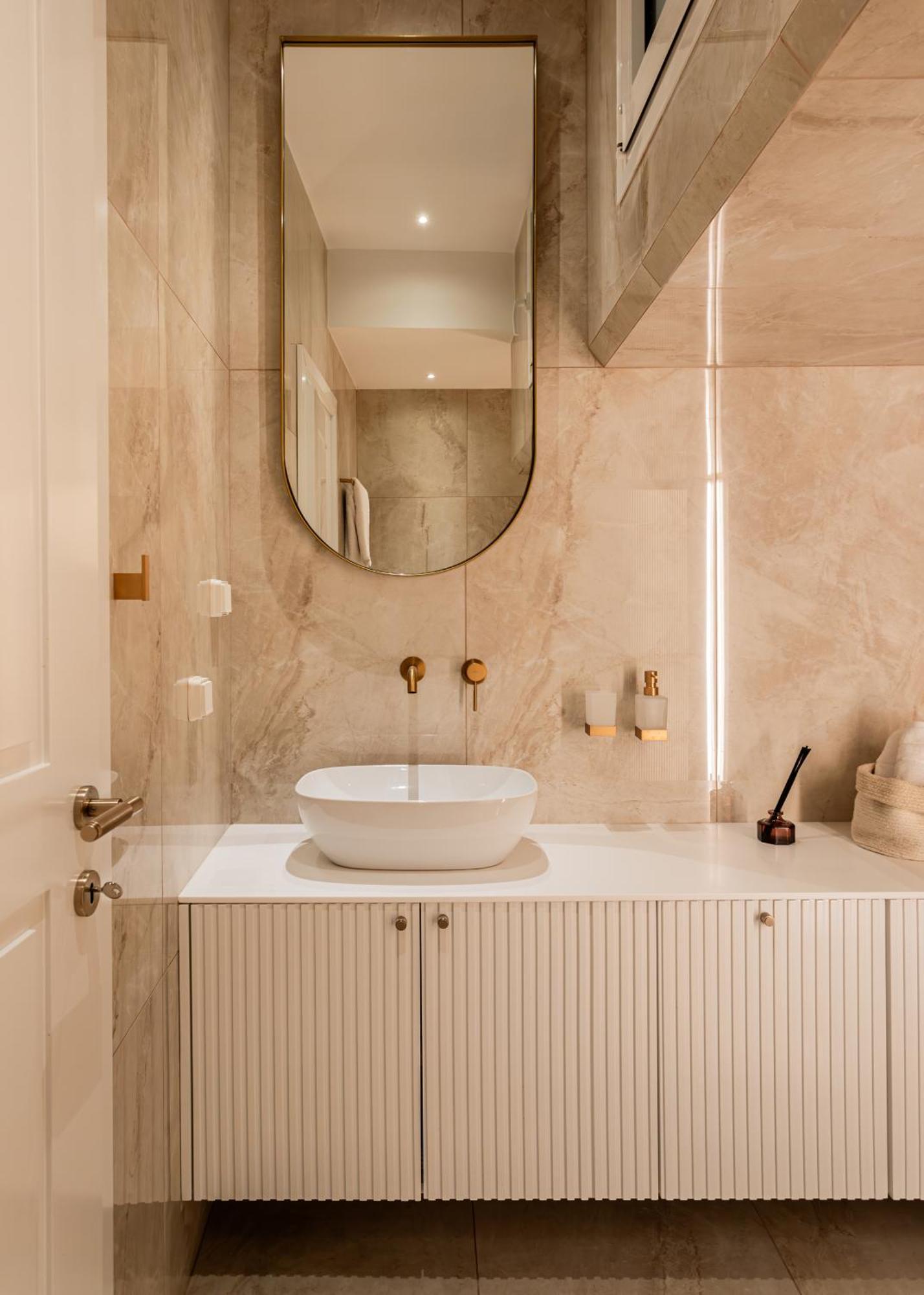 Elegant Apartment A Breath Away From The Acropolis Athena Bagian luar foto